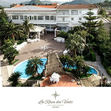 Hotel La Rosa Dei Venti 4*