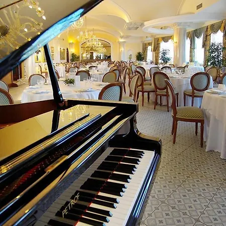 Hotel La Rosa Dei Venti