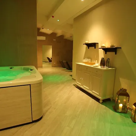 Hotel La Rosa Dei Venti 4*