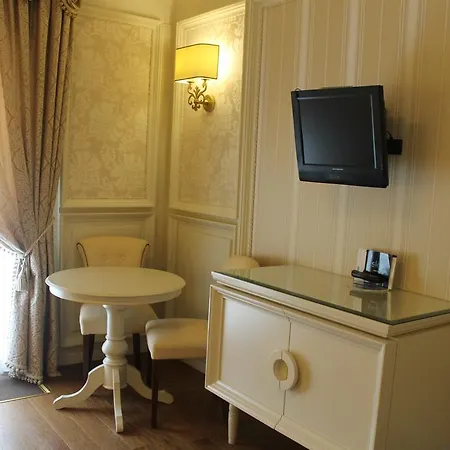 Hotel La Rosa Dei Venti 4*
